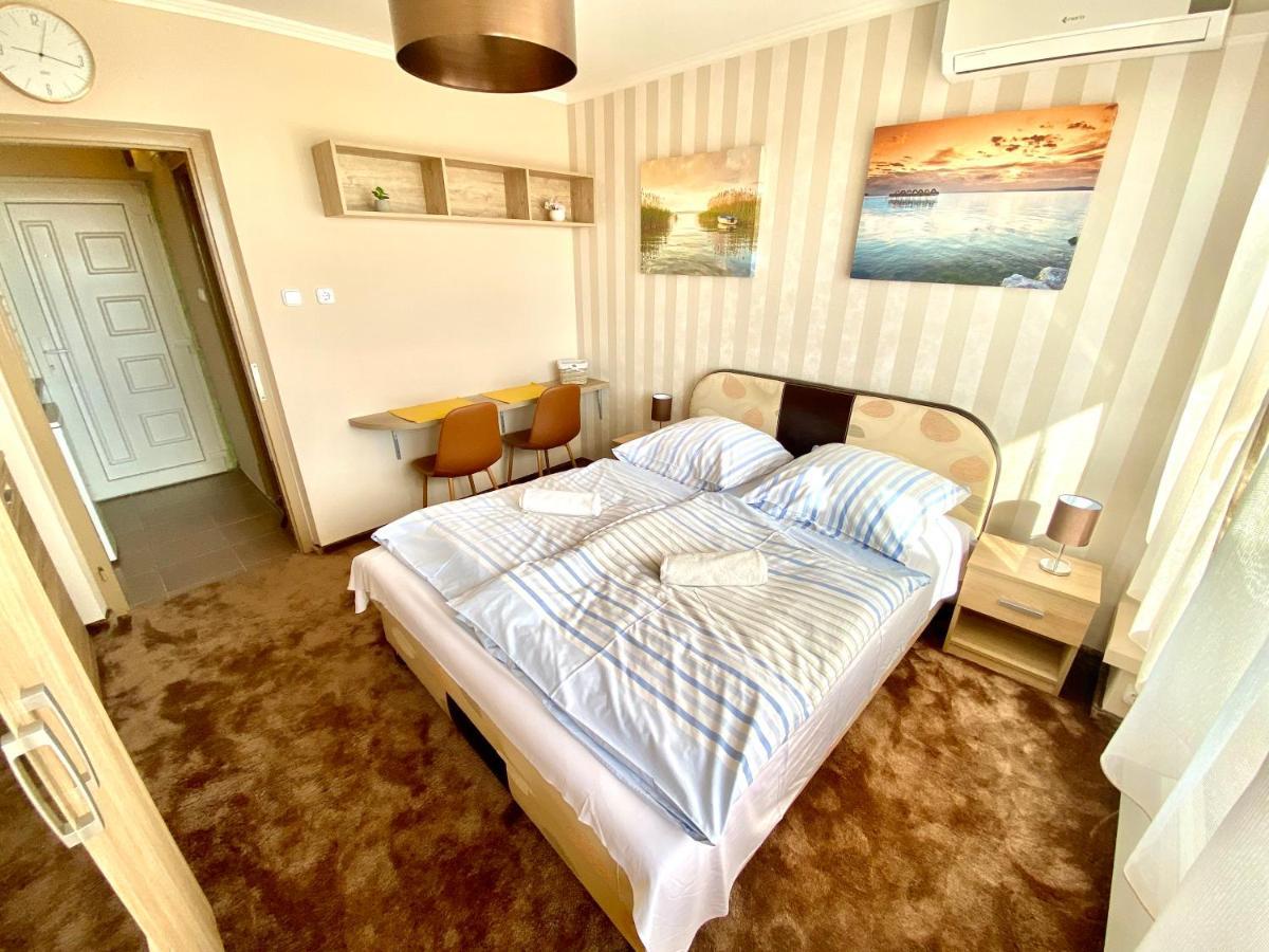 Aqua Blue Apartmanok - Siófok Exterior foto